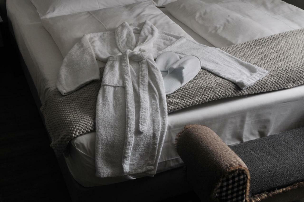 Hotel Sporcher Nest Cadolzburg Экстерьер фото