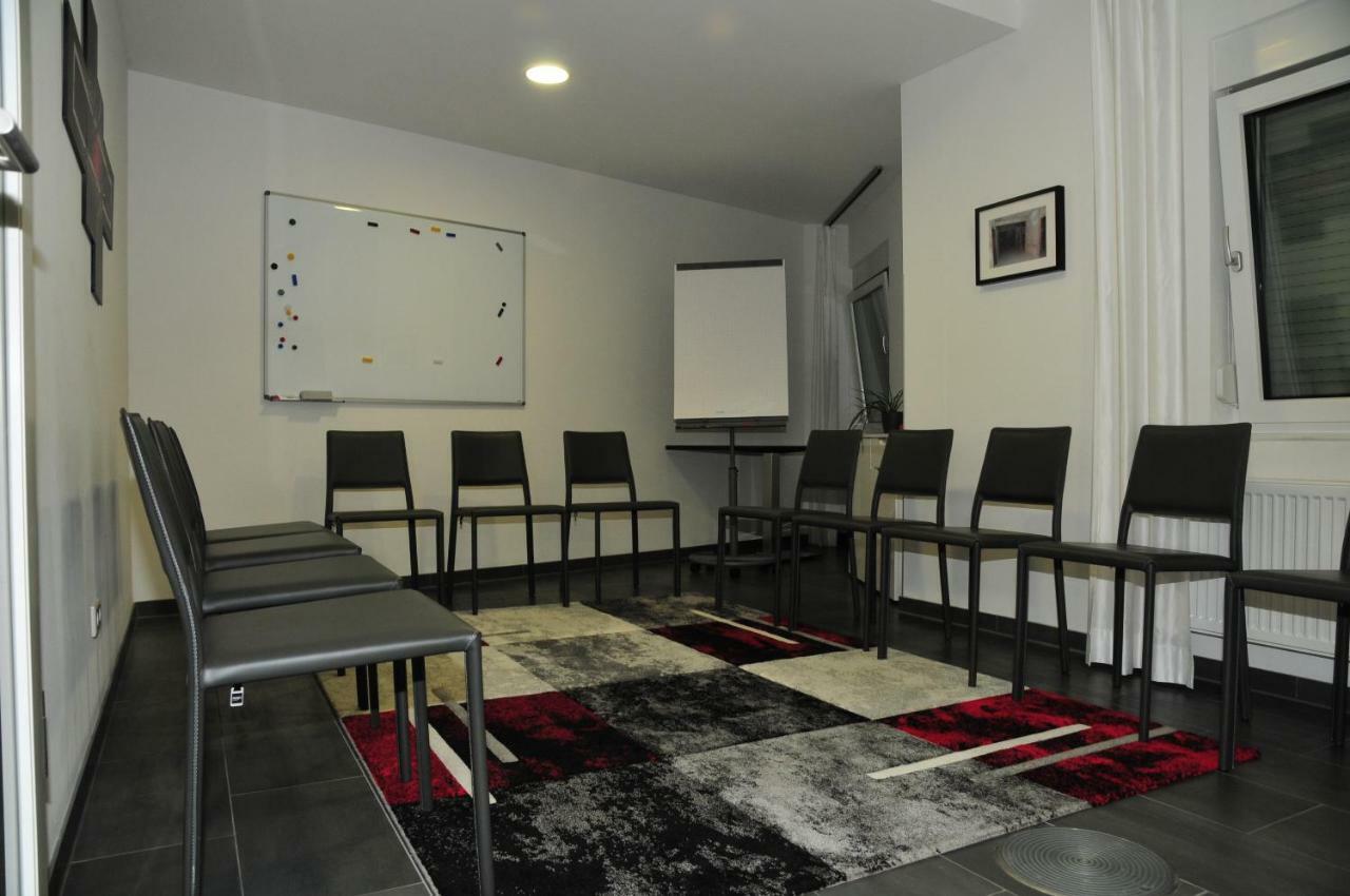 Hotel Sporcher Nest Cadolzburg Экстерьер фото
